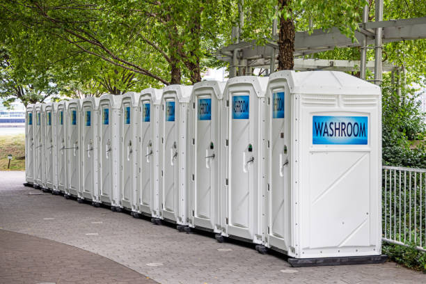 Best Portable bathroom rental  in Wlow Springs, IL